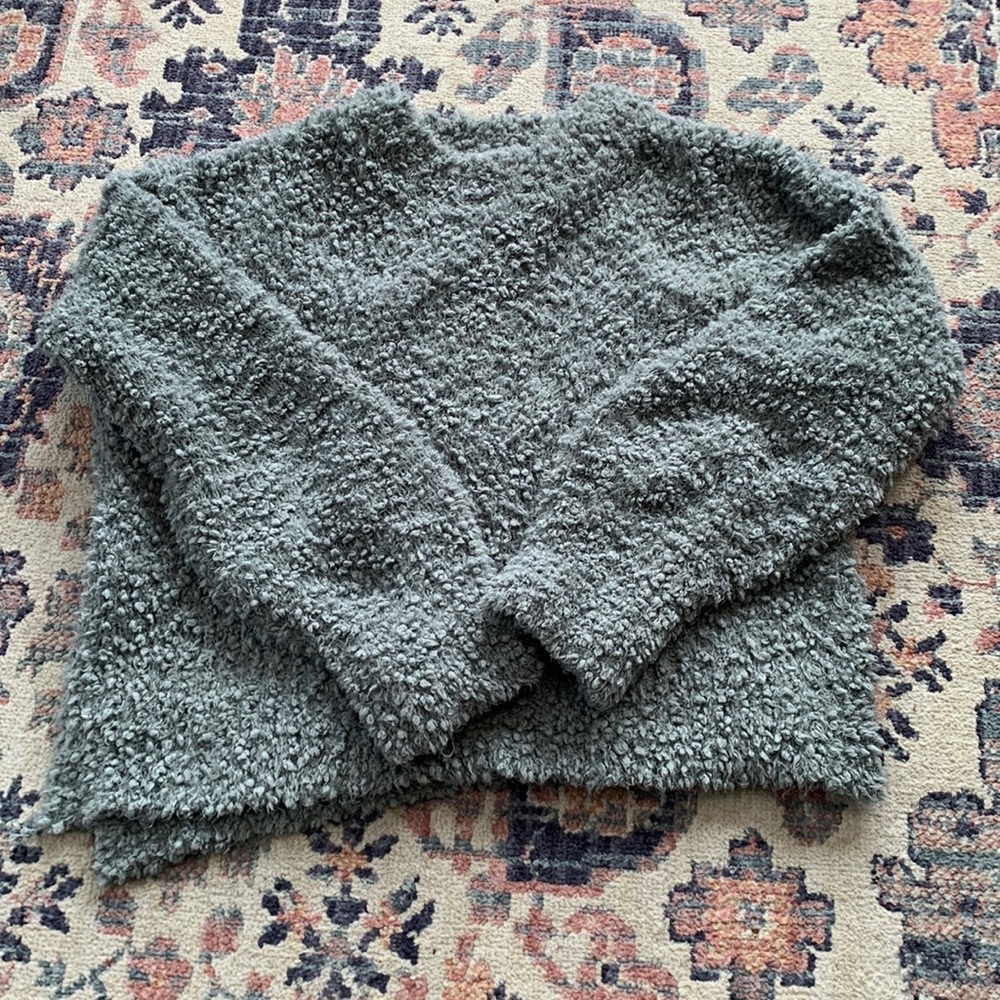 Pink rose sweater